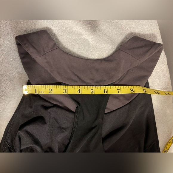 Lucy medium racer back tank graphic print - Picture 9 of 10